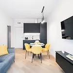Easylife Milán