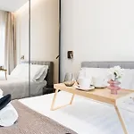 Easylife Milán