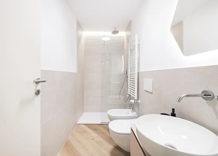 Easylife * Milano